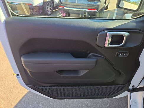 New 2026 Jeep Wrangler Sport AWD/4WD image 5