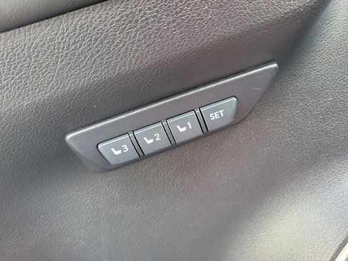 Used 2015 Lexus NX 300h 300h image 22