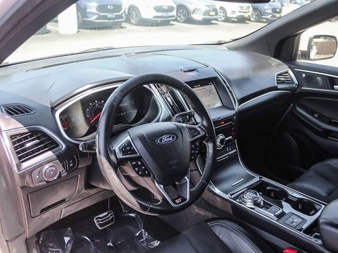 Used 2019 Ford Edge ST w/ Equipment Group 401A AWD/4WD image 22