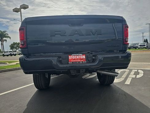 New 2026 RAM 2500 Tradesman AWD/4WD image 12