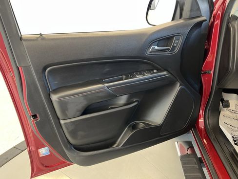 Used 2018 GMC Canyon All Terrain w/ Trailering Package image 25