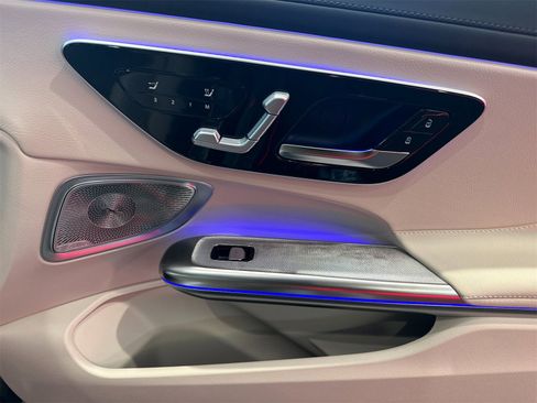 New 2026 Mercedes-Benz CLE 53 AMG 4MATIC Cabriolet image 19