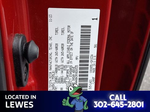 Used 2024 Toyota Sequoia Platinum image 25