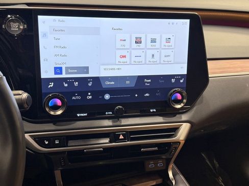 Used 2024 Lexus RX 350 Premium Plus w/ Convenience Package image 16