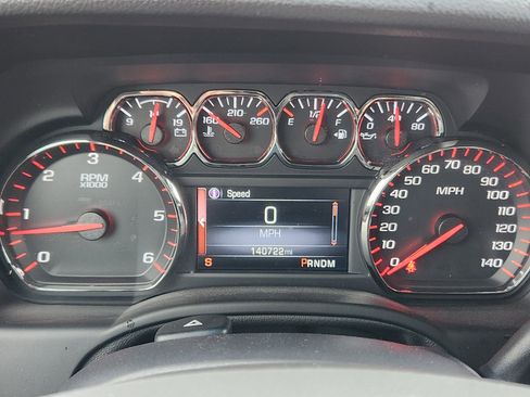 Used 2016 GMC Yukon SLT w/ Open Road Package AWD/4WD image 8