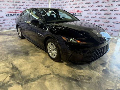 Used 2026 Toyota Camry LE FWD image 4