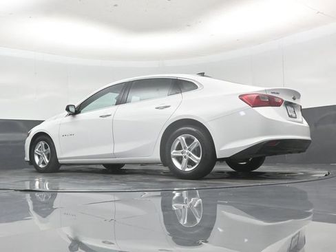 Used 2021 Chevrolet Malibu LS FWD image 53