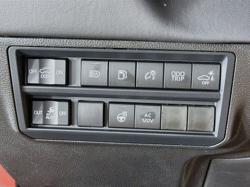 Used 2026 Toyota Sequoia Platinum w/ Tow Technology Package AWD/4WD image 10