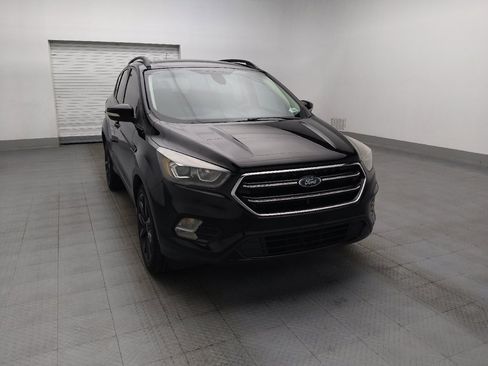 Used 2017 Ford Escape Titanium FWD image 13