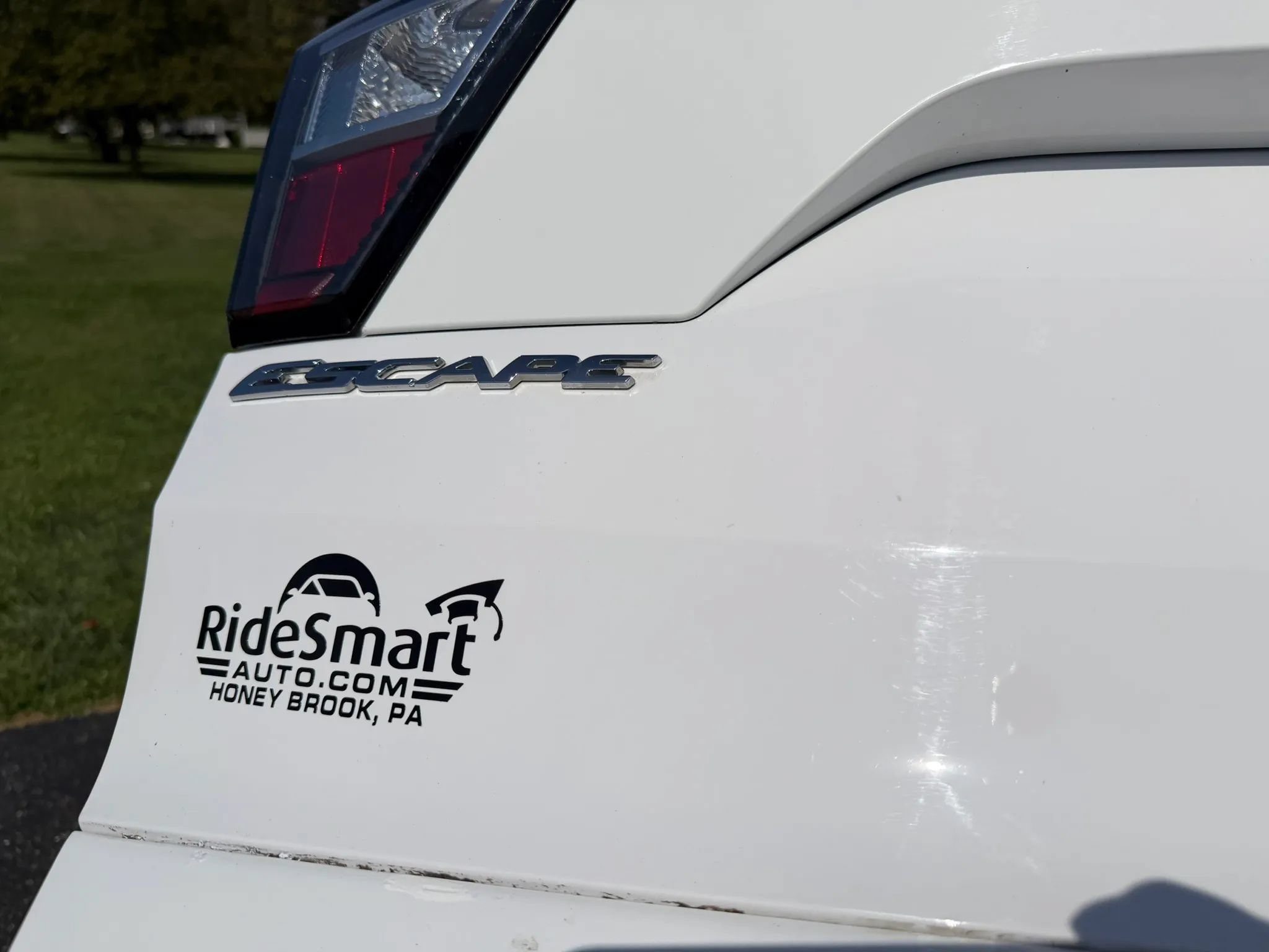 Used 2018 Ford Escape SE AWD/4WD image 38