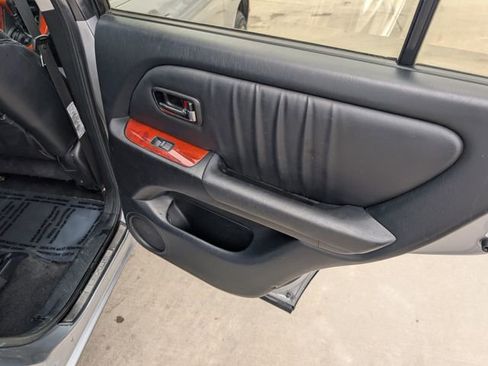 Used 2003 Lexus RX 300 4WD image 25