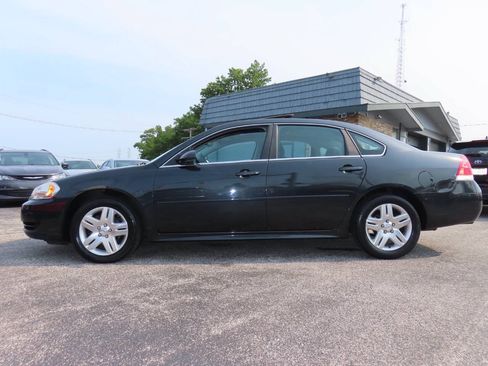 Used 2014 Chevrolet Impala LT w/ LT Sunroof Package FWD image 8