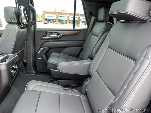 New 2026 GMC Yukon Denali w/ Advanced Technology Package AWD/4WD image 15