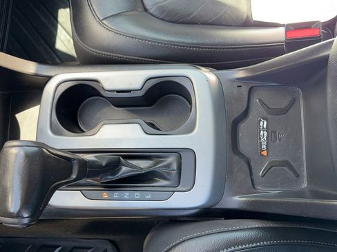 Used 2017 Chevrolet Colorado ZR2 image 28