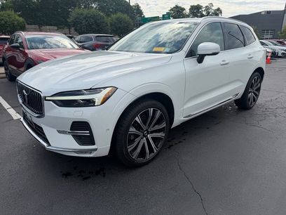 Used 2023 Volvo XC60 B5 Ultimate w/ Climate Package
