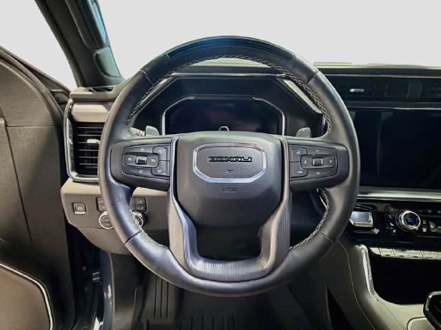 Used 2025 GMC Sierra 1500 Denali Ultimate AWD/4WD image 10