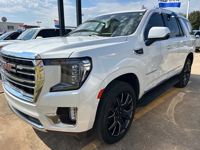 Used 2023 GMC Yukon SLT w/ SLT Luxury Package