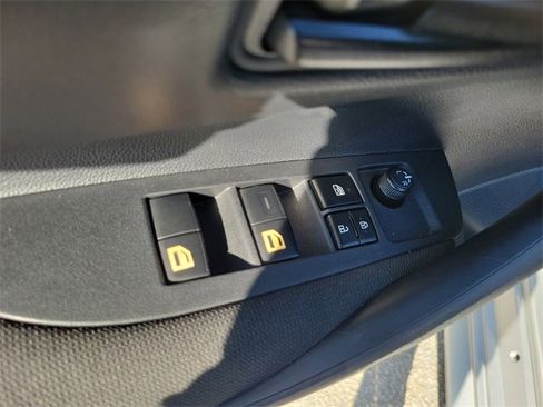 Used 2025 Toyota Corolla LE image 12