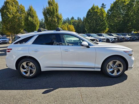 Used 2026 Genesis GV70 2.5T Advanced AWD/4WD image 4