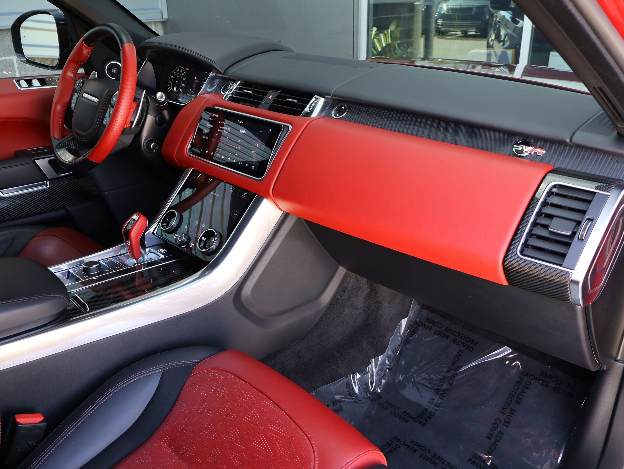 Used 2022 Land Rover Range Rover Sport SVR Carbon Edition AWD/4WD image 33
