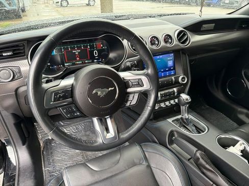 Used 2021 Ford Mustang GT Premium w/ GT Performance Package RWD image 11