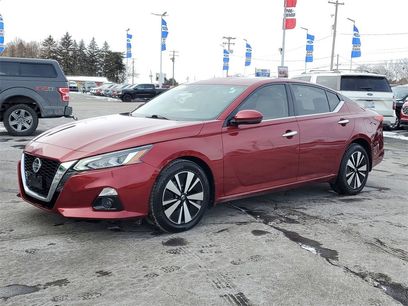Used 2020 Nissan Altima 2.5 SV