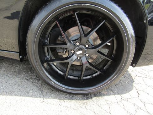 Used 2014 Dodge Charger R/T RWD image 30