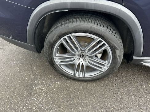 Used 2022 Mercedes-Benz GLS 450 4MATIC image 35