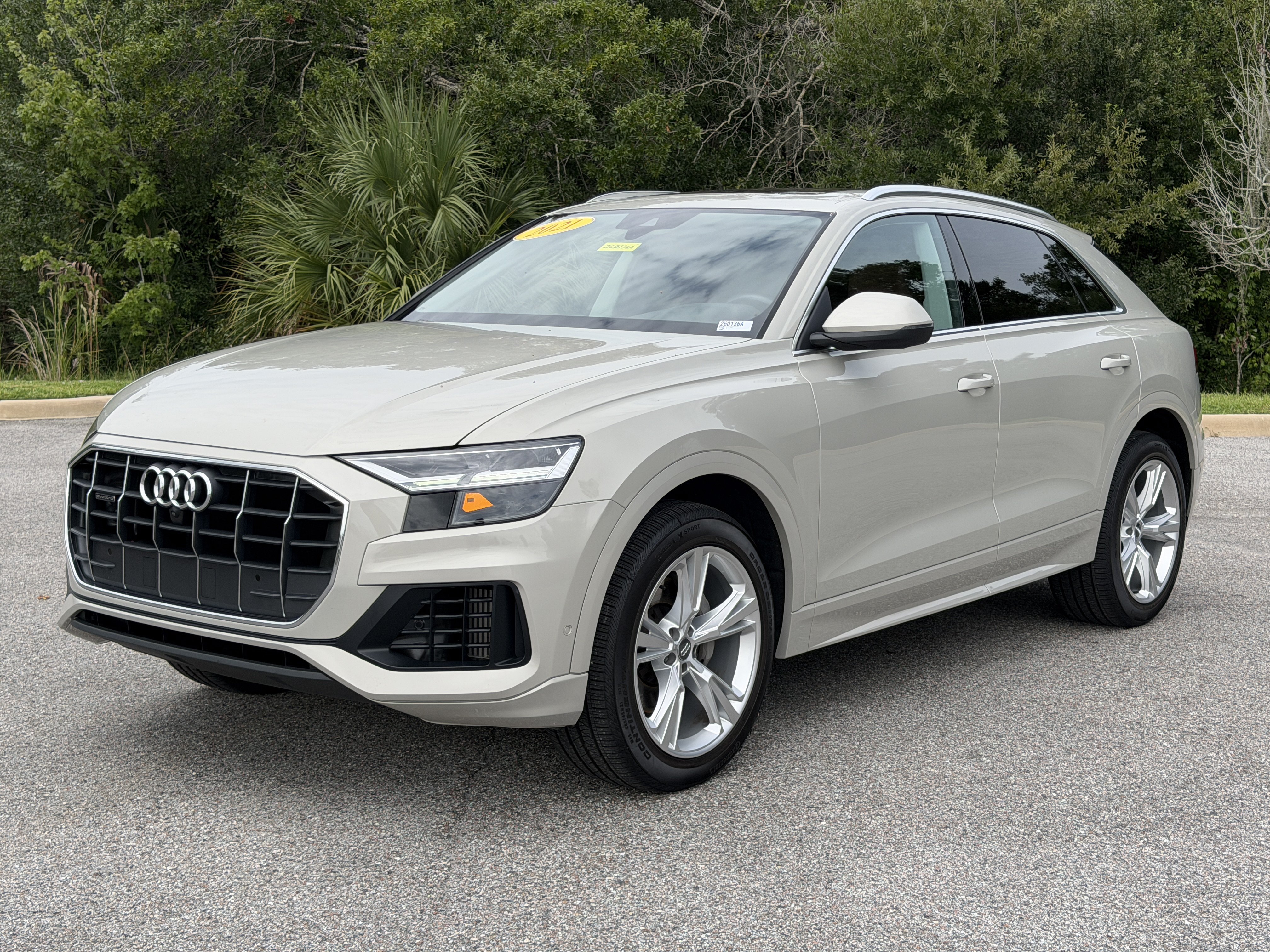 Used 2021 Audi Q8 Premium Plus AWD/4WD image 3