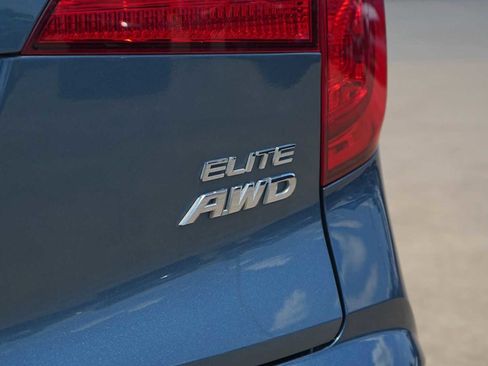 Used 2017 Honda Pilot Elite image 8