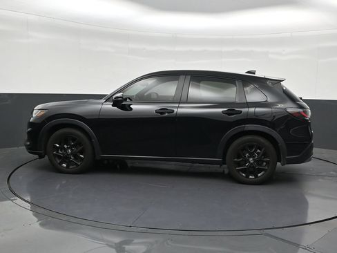 Used 2025 Honda HR-V Sport image 2