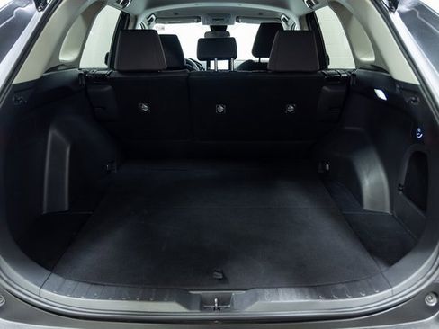 Used 2024 Toyota RAV4 XLE image 9