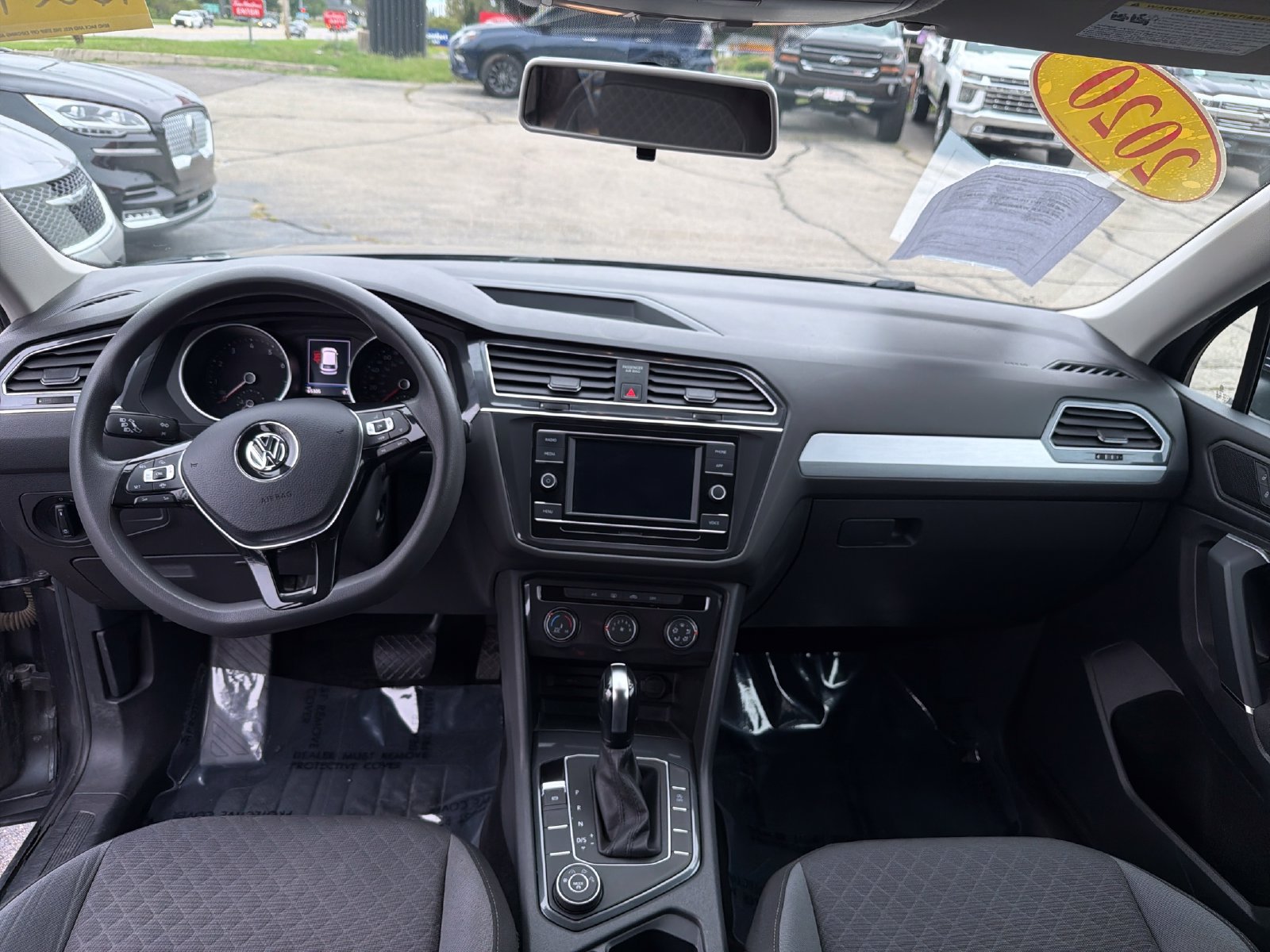 Used 2020 Volkswagen Tiguan S AWD/4WD image 14