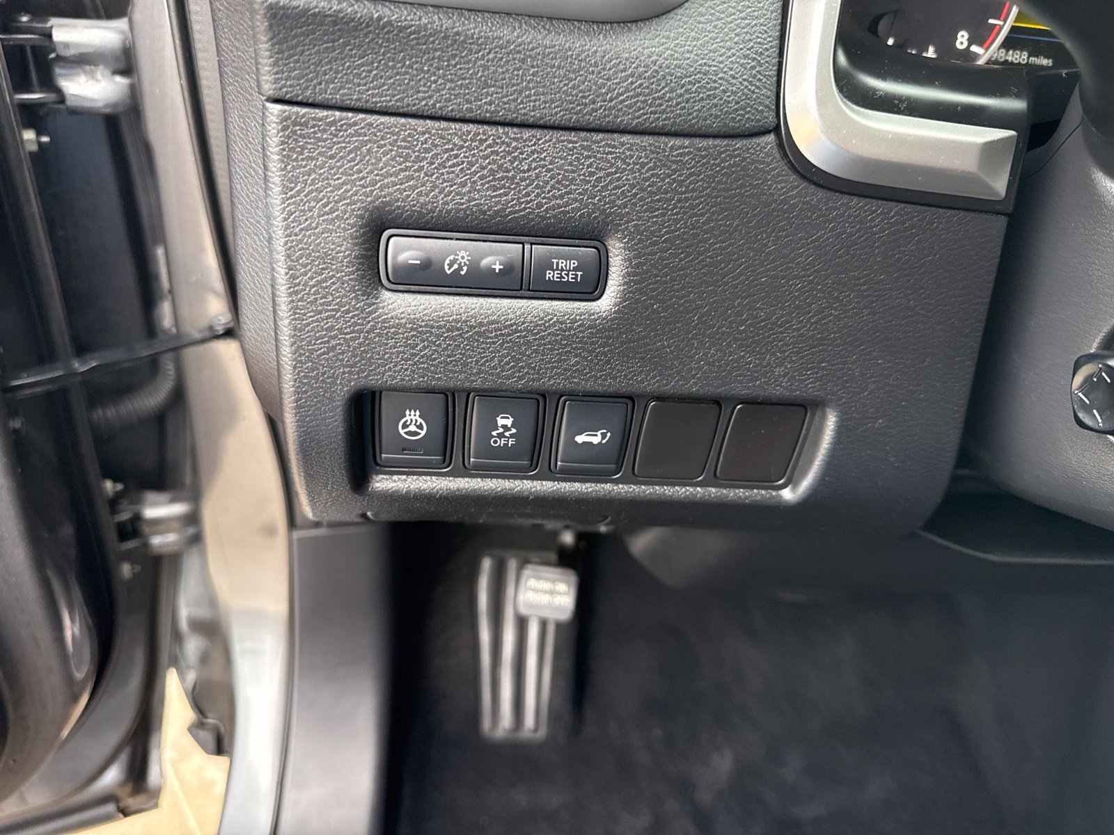 Used 2016 Nissan Murano Platinum w/ Platinum Technology Package FWD image 10