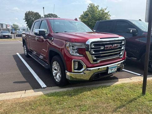 Used 2019 GMC Sierra 1500 SLT w/ SLT Premium Plus Package AWD/4WD image 4
