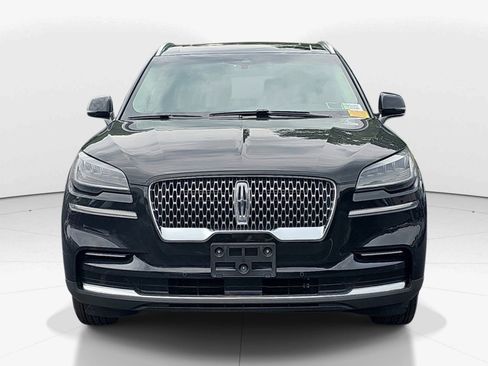 Used 2023 Lincoln Aviator AWD w/ Premium Package image 8