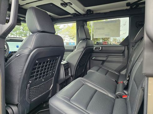 New 2026 Ford Bronco Badlands AWD/4WD image 12