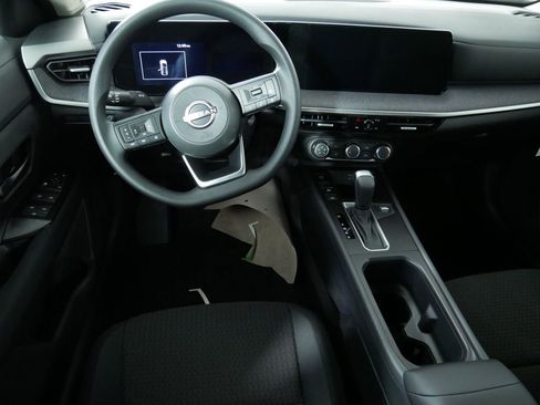 New 2026 Nissan Kicks S image 18