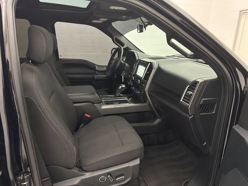 Used 2016 Ford F150 XLT w/ Equipment Group 302A Luxury AWD/4WD image 42