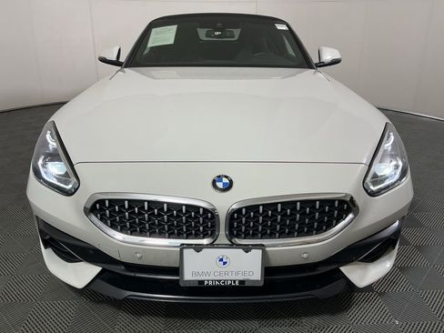 Certified 2022 BMW Z4 sDrive30i image 3