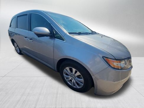 Used 2016 Honda Odyssey EX image 3