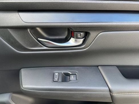 Certified 2025 Honda CR-V Sport image 22