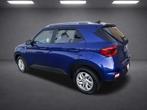Used 2020 Hyundai Venue SEL FWD image 21