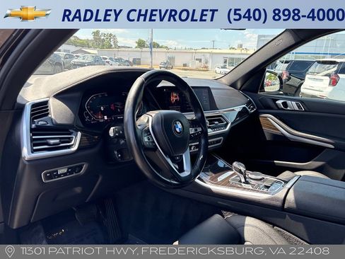 Used 2021 BMW X5 xDrive40i w/ Convenience Package AWD/4WD image 4