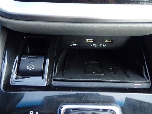 Used 2020 Subaru Legacy Limited XT image 20