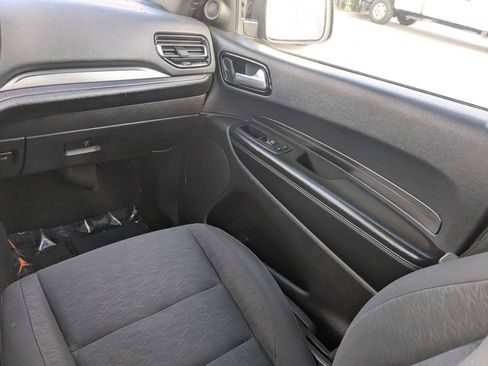 Used 2023 Dodge Durango SXT RWD image 17