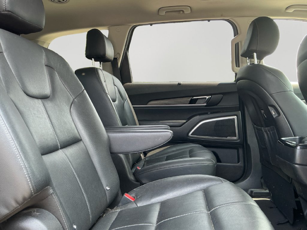 Used 2022 Kia Telluride EX w/ EX Premium Package AWD/4WD image 13