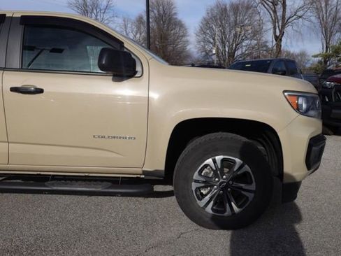 Used 2022 Chevrolet Colorado Z71 image 11