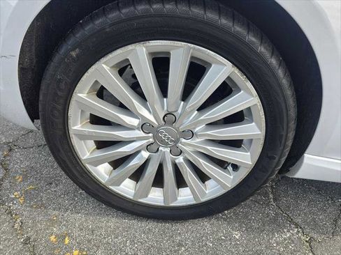 Used 2016 Audi A3 e-tron Premium Plus w/ Premium Plus Package image 9