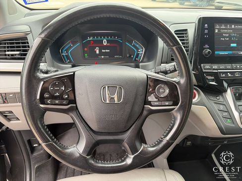 Used 2018 Honda Odyssey Touring image 14